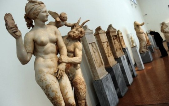 Η ελληνική αρχαιολογία σε κρίση (Greek archaeology in crisis: BBC Report)